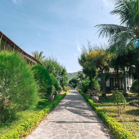 Bai Lu Resort Vinh Exterior photo